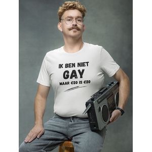 Shirt - Ik ben niet gay maar €20 is €20 - Wurban Wear | Grappig shirt | Leuk cadeau | Unisex tshirt | Meme shirt | Vaderdag | Dirty shirt | Wit