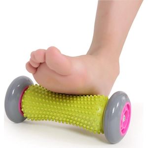 Voetmassage, acupressuur, reflexzonemassage, voetmassage, polsen, voetmassagerol, onderarmen, oefenmassagerol voor regeneratie van plantaire fasciitis en spanning van de spieren