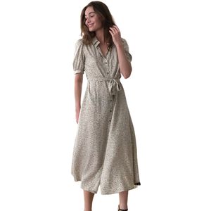 Trendyol Crèmekleurige Midi-Overhemdjurk Van Geweven Viscose Met Dierenpatroon En Riem Twoss20El1559