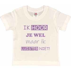 T-shirt Kinderen ""Ik hoor je wel maar ik luister niet"" | korte mouw | Wit/lila | maat 110/116