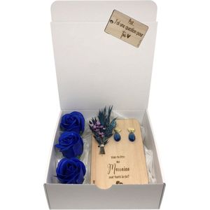 Boîte cadeau Veux-tu être ma maraine? | bleu | fleurs séchées | marraine | parrain | pour la vie | j ai une question pour vous