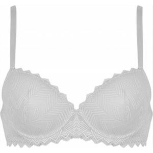 Naturana beugel BH met lichte padding maat 85D wit