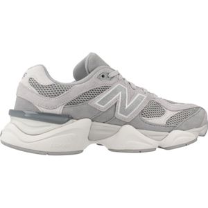 New Balance - 9060 - Sneakers - Grijs