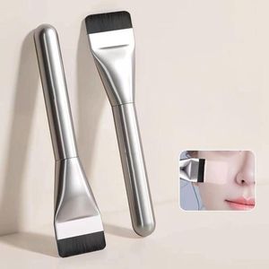 - Set van 2 platte foundationkwasten en concealerkwast - Ultra dunne platte make-upkwasten set voor foundation en concealer - Prachtig cadeau voor vrouwen en meisjes: platte foundationkwasten en concealerkwast