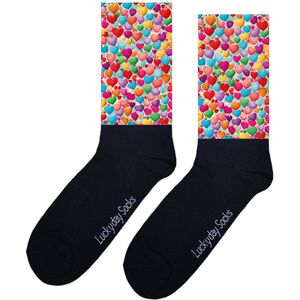 LuckyDay Socks - Hartjes sokken - Liefde - Kleurrijke sokken - Verjaardag cadeau vrouw en man - Vrolijke sokken - Valentijns cadeau - Kerst sokken - Grappige sokken - Leuke dames en heren sokken - Moederdag - Vaderdag - Socks maken Happy - Maat 37-44