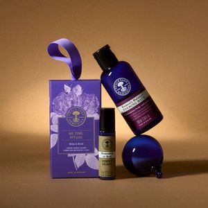 Neal's Yard Remedies - Me Time Ritual