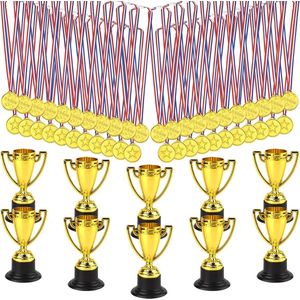 50-delige trofeemedaset inclusief 10-delige goudplastic beker en 40-delige winnende goud voor kinderfeestjes sportawards