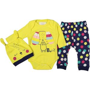 Baby 3 delige set -maat 68/74 -geel - rompertje - broekje muts - kleuren varianten geel - rood maat 62 68 74