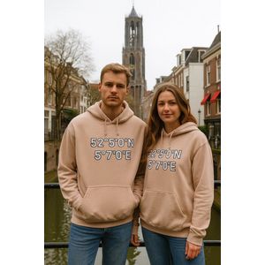 Hoodie met Coördinaten van Utrecht – Zalm / S – Unisex Stadsdesign Sweater