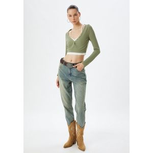 Koton - Shirt - Pastelgroen - V-hals - Lange Mouw - Slanke Pasvorm