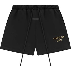 Fear of God Essentials Fleece Soccer Short 'Zwart'.