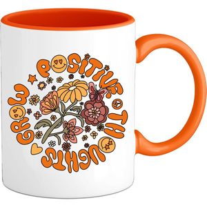 Flower Power - Grow Positive Thoughts - Vintage Aesthetic - Mok - Oranje