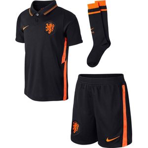Nike Mini uittenue Sportkledingset - Maat 104  - Unisex - zwart/oranje