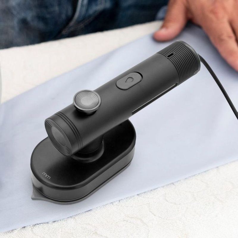 MikaMax Travel Iron - 1300 Watt - Compacte Reisstrijkijzer met Stoomfunctie - Travel iron - Handig voor Onderweg - Draagbare Strijkijzer - Ideaal voor Vakantie en Zakenreizen