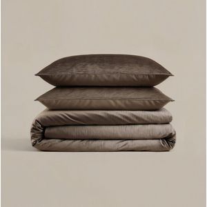 Sleeptime - Velvet Cartier - Dekbedovertrek - Taupe - 240x200x220 + 2 Kussenslopen 60x70