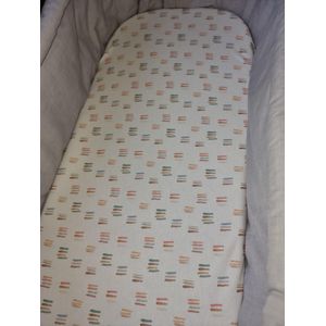 Kinderwagen matrashoes - streepjesmotief - wit - tricot stof