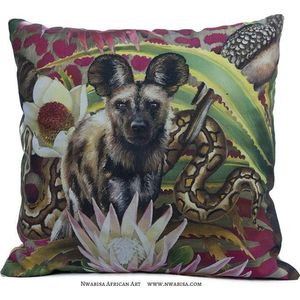 African Jungle Wilde hond Kussenhoes - WhimsicalCollection - Katoen 45 x 45 cm met rits sluiting - Afrika - Jungle - Wilde dieren - Kleed jouw huis of tuin prachtig aan met deze kussenhoes. Gemaakt in Zuid Afrika - Kussen niet inbegrepen