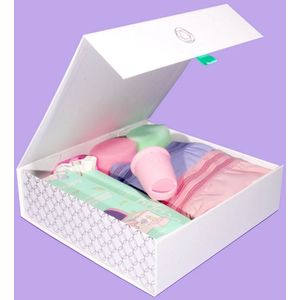 Beppy All-in Menstruatie Box - 1 Menstruatiecup (Roze) | 2 Menstruatieondergoed maat L (Roze & Paars) | 2 Sponstampons Droog | 2 Sponstampons Wet | 1 Menstruatiecup zeep