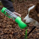 Mister Mill Drinkfles Honden Voor Onderweg - Honden Bidon - Waterfles Hond - Drinkfles Hond - 500ML + 50ML Voeropslag + Poepzakjes container