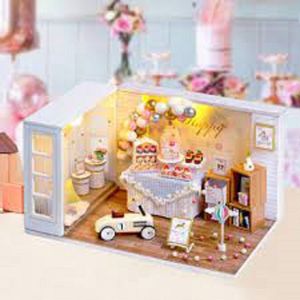 Miniatuurhuisje - bouwpakket - Miniature scene - verjaardag party - Camp Party