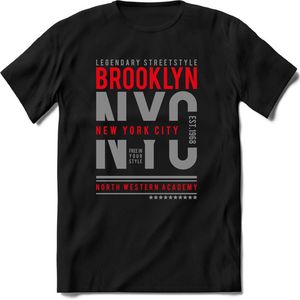 New York City - Brooklyn | TSK Original & vintage | T-Shirt Heren - Dames | Zilver - Rood | Perfect Cadeau Shirt | Grappige Spreuken - Zinnen - Teksten | Maat XXL