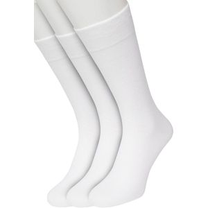 Bonnie Doon Basic Sokken Heren Wit maat 40/46 - 3 paar - Basis Katoenen Sok - Gladde Naden - Brede Boord - Uitstekend Draagcomfort - Goede Pasvorm - 3-pack - Multipack - Effen - White - OL6324013.103