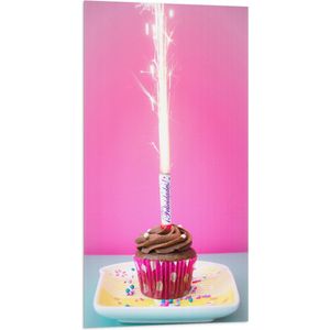 Vlag - Verjaardagscupcake met Chocolade Topping en Fontein - 50x100 cm Foto op Polyester Vlag