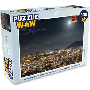 Puzzel Volle maan verlicht de Cayambe-vulkaan en de stad Quito in Ecuador - Legpuzzel - Puzzel 500 stukjes