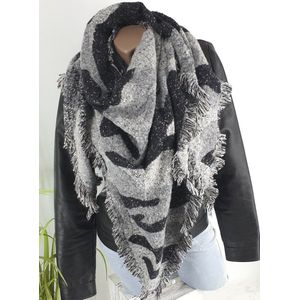 Driehoek sjaal camouflage print zwart grijs wintersjaal 190x80 cm