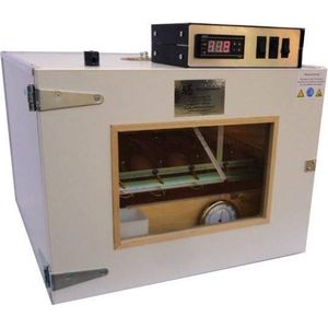 Broedmachine, volautomatisch, voor 10-36 eieren, broedkast met automatisch draaien en watertoevoer voor het kweken van kippen
