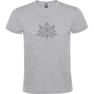 Grijs  T shirt met  print van ""Lotusbloem "" print Zilver size XXXXL
