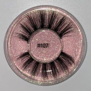 Shop Layah Lashes - Nepwimpers - #107 - Hoge kwaliteit - Tot 50 keer herbruikbaar*