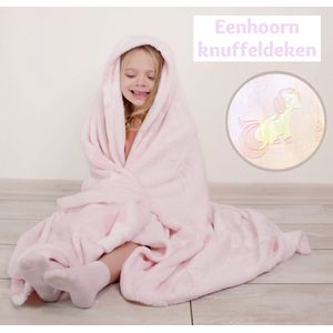 RAINBOW DREAMS Roze Fleece Eenhoorn Deken - Knuffeldeken voor kinderen, meisjes - Glow in the Dark Sofa Plaid - Dekentje Unicorn Eenhoorn cadeau 120cm x 150cm