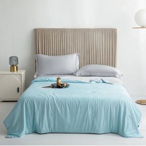 Koeldeken - Verkoelende deken - Dekbed - Verkoelende Dekbed - 150x200cm - Skyblue