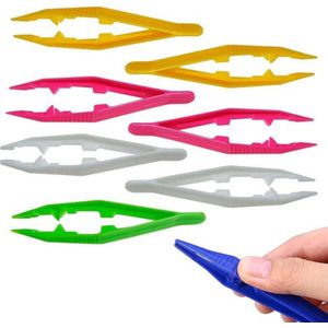 12 Delige Lichtgewicht Pincet Set - Voor Eerste Hulp en Tuinwerk - Verschillende Kleuren - Kunststof