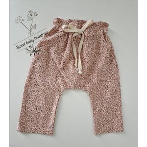 Baby legging - meisje legging - lente/zomer - roze - maat 56 - ( handgemaakt Sweet Baby Bedstraw )