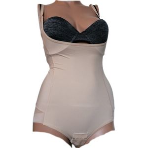 Dames - Bodystocking - Lingerie - Met Kant - Corrigerend - Naadloos - Open Bust Design - Kleur Beige - Maat 34-36 - Cadeau - Kerst