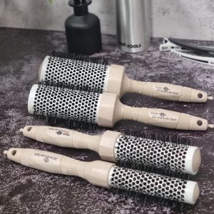 Set van 4 Rietjesborstels voor Föhnen en Stylen van Haar