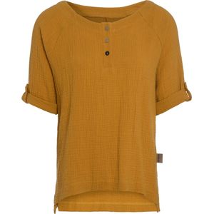 Knit Factory Nena Top - Shirt voor het voorjaar en de zomer - Dames Top - Dames shirt - Zomertop - Zomershirt - Ruime pasvorm - Duurzaam & milieuvriendelijk - Opgerolde mouw - Oker - Geel - L - 100% Biologisch katoen