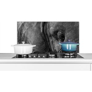 Spatscherm keuken 80x40 cm - Kookplaat achterwand Olifant - Dieren - Close up - Zwart wit - Muurbeschermer - Spatwand fornuis - Hoogwaardig aluminium