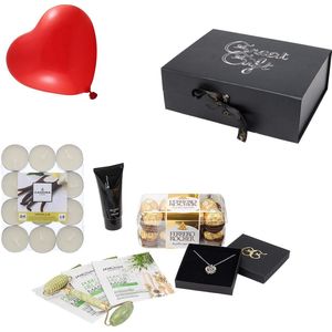 GreatGift® - Luxe Geschenkset voor haar - Cadeau pakket voor vrouwen - Valentijn - Moederdag - Gezichtsmaskers - Kaarsen - Ferrero Rocher - In Luxe Magneetbox