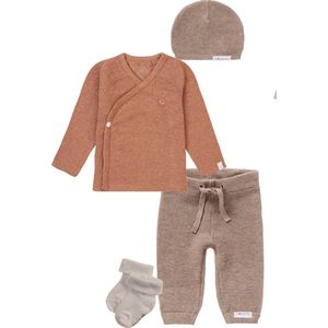 Noppies - Kledingset - 4 delig - Broek Grover Knit Taupe - Shirt Nanyuki Café au lait - Muts Rosita - 1 paar sokjes taupe - Maat 62