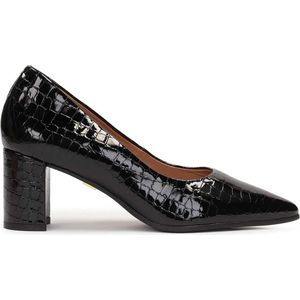 Embossed patent leather pumps
