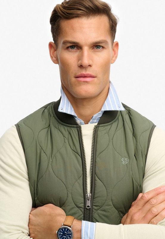 Superdry - Military Liner Vest - Jack - Lichtgewicht - Relaxte Pasvorm