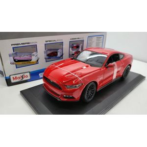 Modelauto Ford Mustang GT 2015 Rood 26 X 10 X 7 cm - Schaal 1:18 - Speelgoedauto - Miniatuurauto