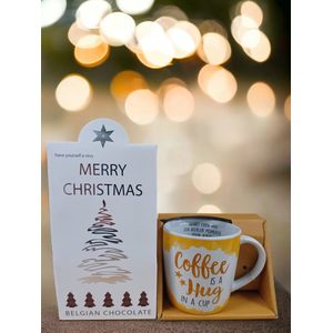 Coffee is a hug in a cup-Koffie-Kerstcadeau-Kerstpakket-Giftset-December Cadeau-Merry Christmas-Happy New Year-Belgische Chocolade-Champagne Flesjes-Kerst Chocolade-Zoetigheid-Mok-Beker-Magische dagen-Familiediner-Kerstdiner-Kerstfeest-Oudejaar