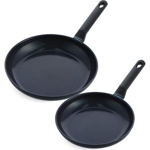 BK Blue Label Induction Koekenpan 24/28cm - Hapjespan met deksel 28cm - PFAS vrij - zwart- koelgrepen - ovenbestendig tot 160°