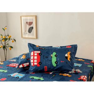 Hoeslaken van 100% polyester, voor kinderen, met cartoonprint, geschikt voor een boxspringbed, zacht hoeslaken, matrasbeschermer voor beddengoed, geschikt voor matrassen tot 30 cm hoog (blauwe auto, inclusief 2 kussenslopen).