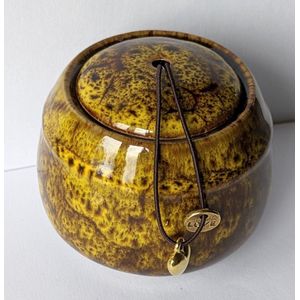 Mapart-keramiek-urn-bruingeel-bedels-goudkl-love-70ml