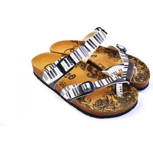 GOBY - Piano Tales - Slippers - Sandalen -Hoge kwaliteit - Handmade - Maat 42